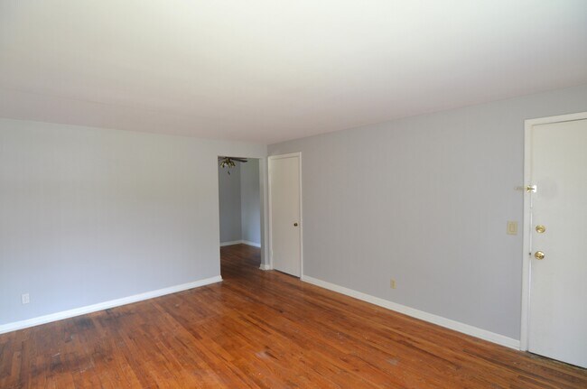 Foto del edificio - 4216 Settle St