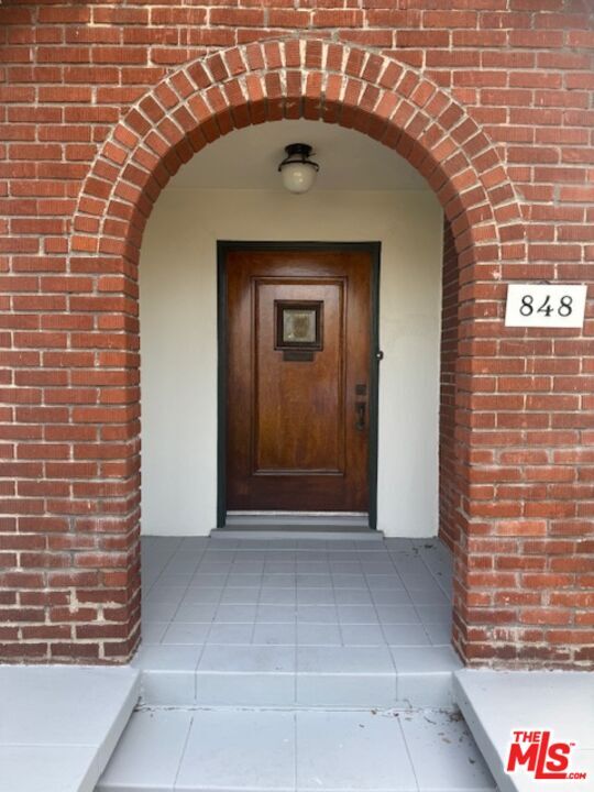 Foto del edificio - 848 Cochran Ave