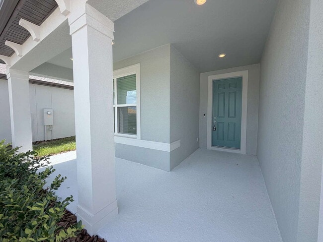 Foto del edificio - "Spacious Elegance Awaits: 5-Bed, 4.5-Bath Gem on Obsidian Drive!"
