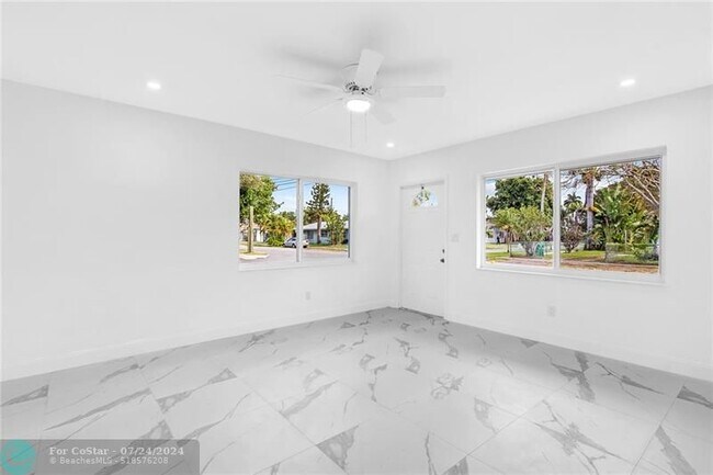 Foto del edificio - 602 SE 2nd Ave