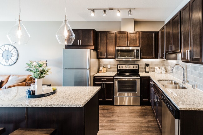 Building Photo - Red44 Apartments | Specials Available