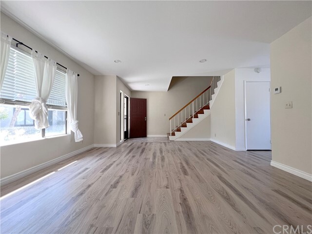 Foto del edificio - 1359 S Walnut St