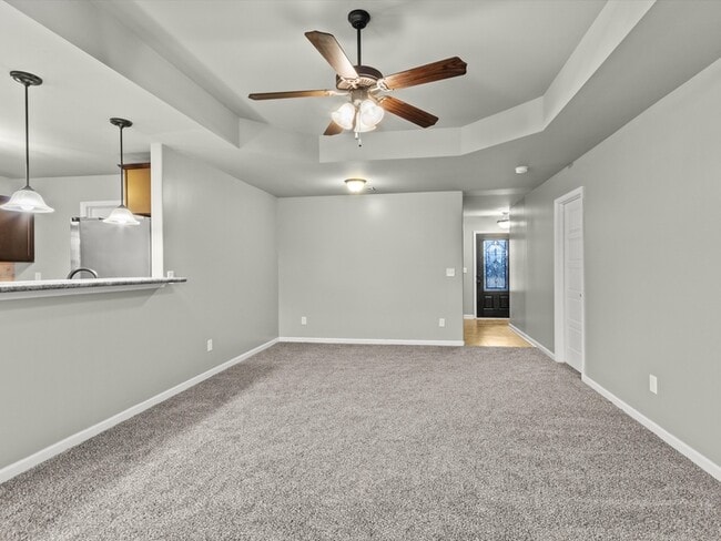 Building Photo - 148 Walkers Hill Rd