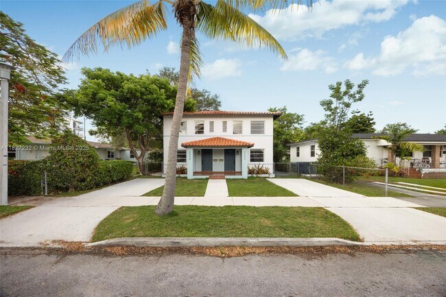 Foto del edificio - 2332 SW 26th Ln