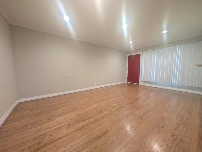Foto del edificio - 1509 Orange Grove Ave
