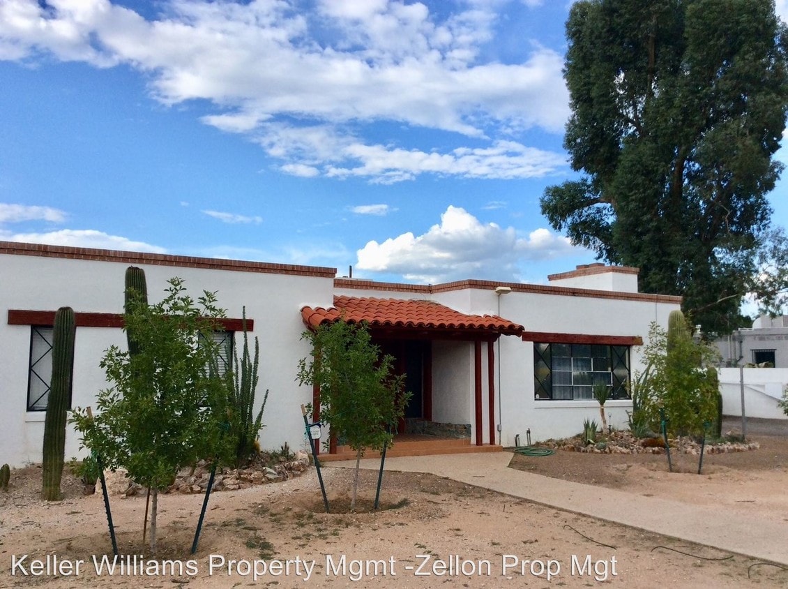 Primary Photo - 5 br, 3 bath House - 2115 E Fort Lowell Rd