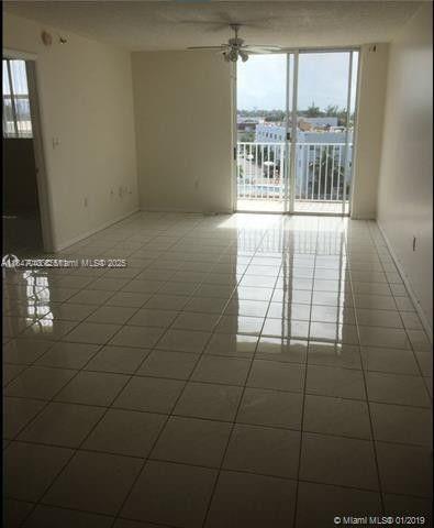 Building Photo - 80 S Shore Dr