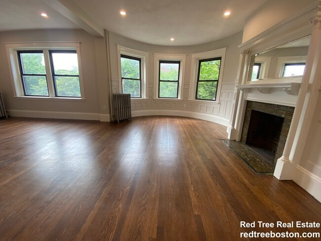 Photo - 1855 Beacon St Apartment