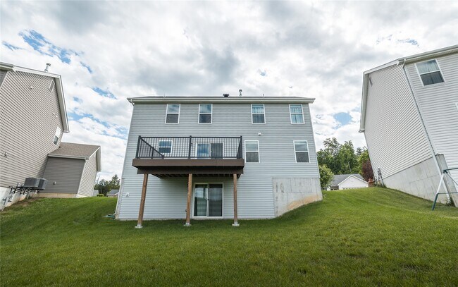 Foto del edificio - 351 Timber Valley Trail