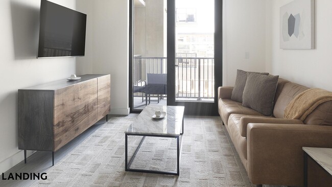 Foto del edificio - 1007 S Mint St