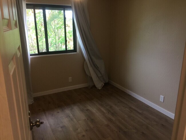 Foto del edificio - 3 bedroom 2.5 bath Townhome in Mililani!