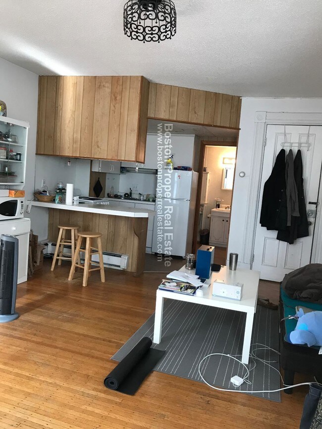 290 newbury st unit 2r boston ma 02115 rentals boston ma