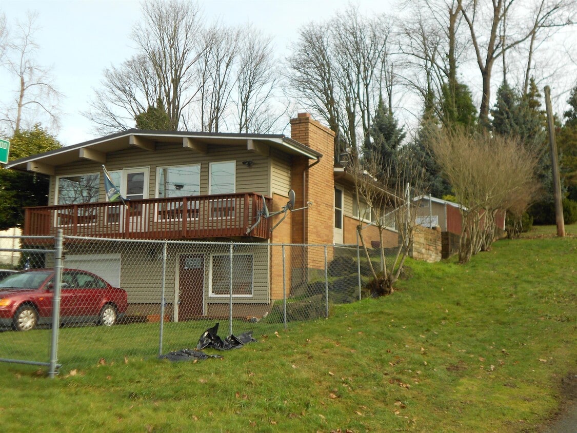 Primary Photo - 6118 23rd Ave S
