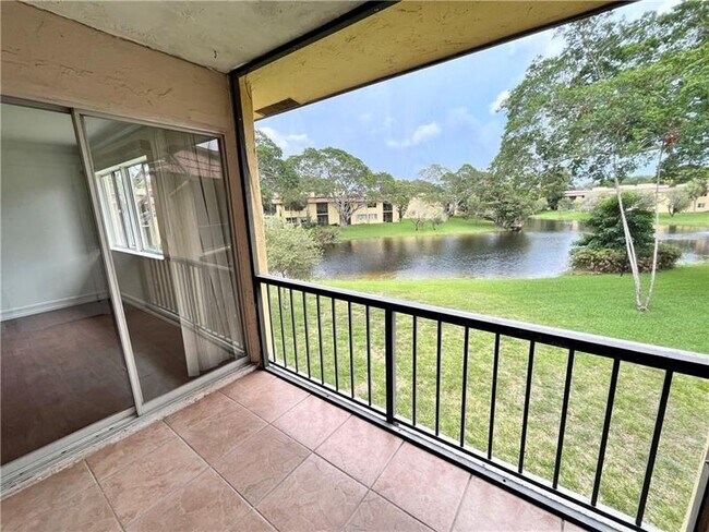 Foto del edificio - 824 SW 9th St Cir