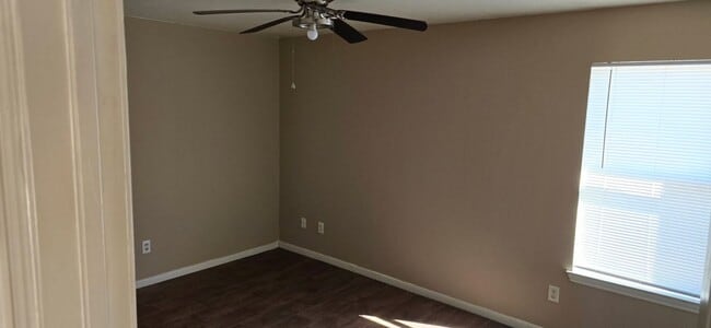 Foto del edificio - 3302 Alicante Ct