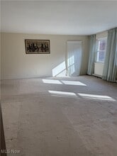 Building Photo - 13781 Cedar Rd