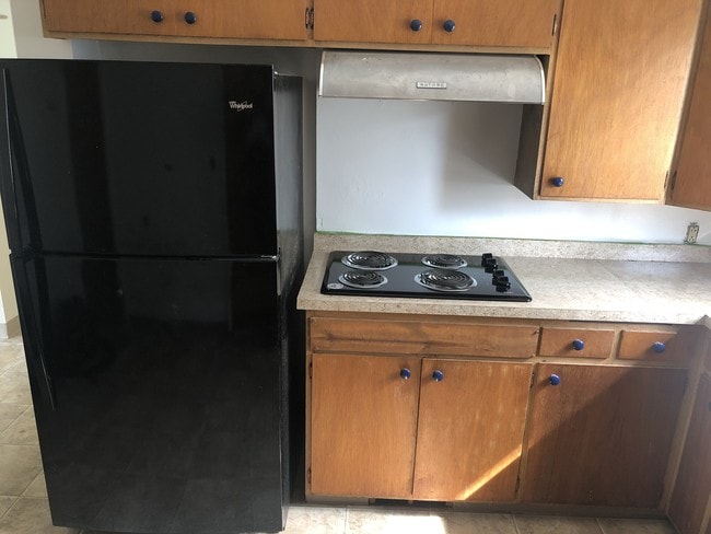 Building Photo - 701 31st St