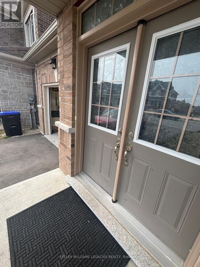 Photo du bâtiment - 2300 Grainger Lp