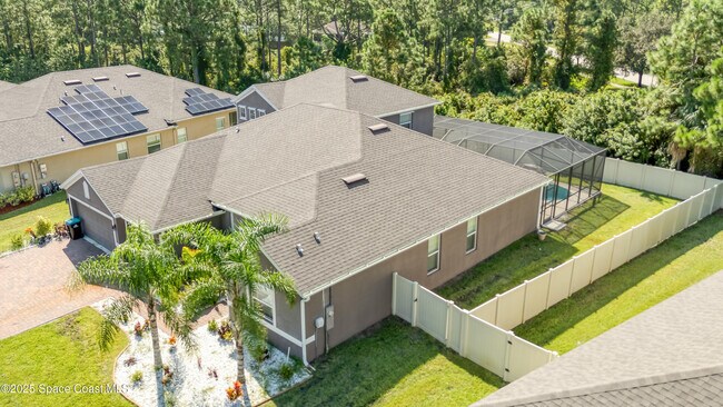 Building Photo - 632 Stonebriar Dr