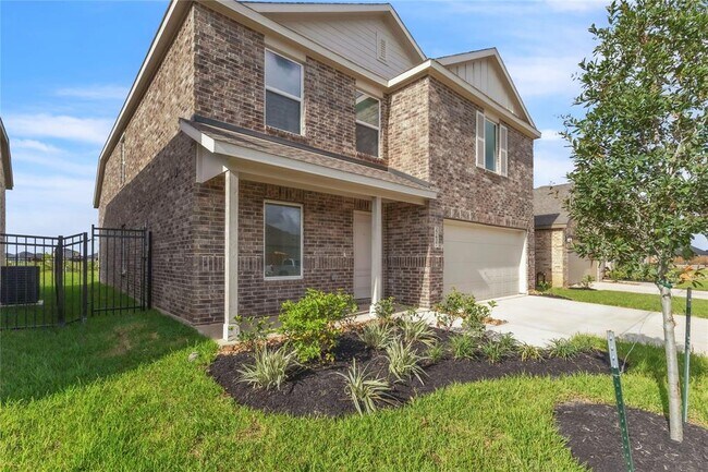 Building Photo - 27627 Village Way Dr.