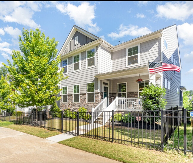 Building Photo - 635 R L Stowe Rd