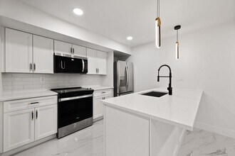 Building Photo - 5303 7th St NW