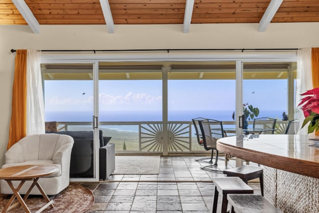 Building Photo - 82-5909-5909 Coffee Royal Pl