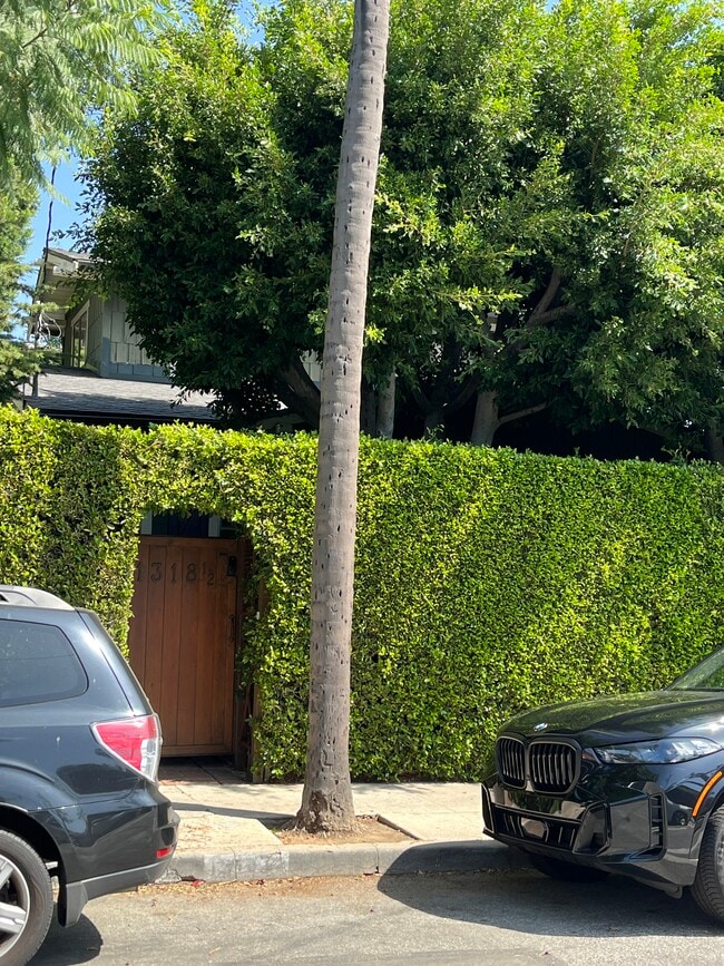 Front street view - 1318 N McCadden Pl