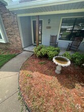 Building Photo - 118 Markhaven Dr