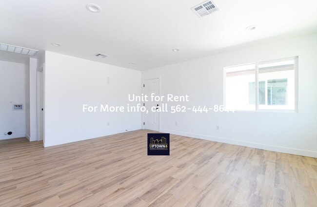 Foto del edificio - House -  2 Bedrooms + 1 Office / 1 Bathroom - Paramount