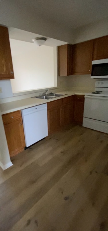 Building Photo - 1062 Mace Rd