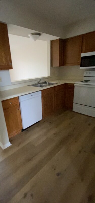 Foto del edificio - 1062 Mace Rd