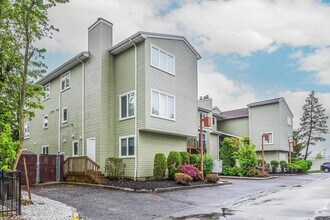 Building Photo - 700 10th St