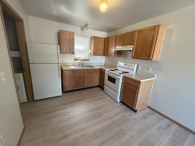 Photo - 1635 Neptune St Apartment