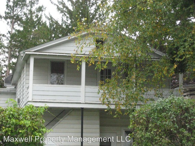 Building Photo - 47 White St