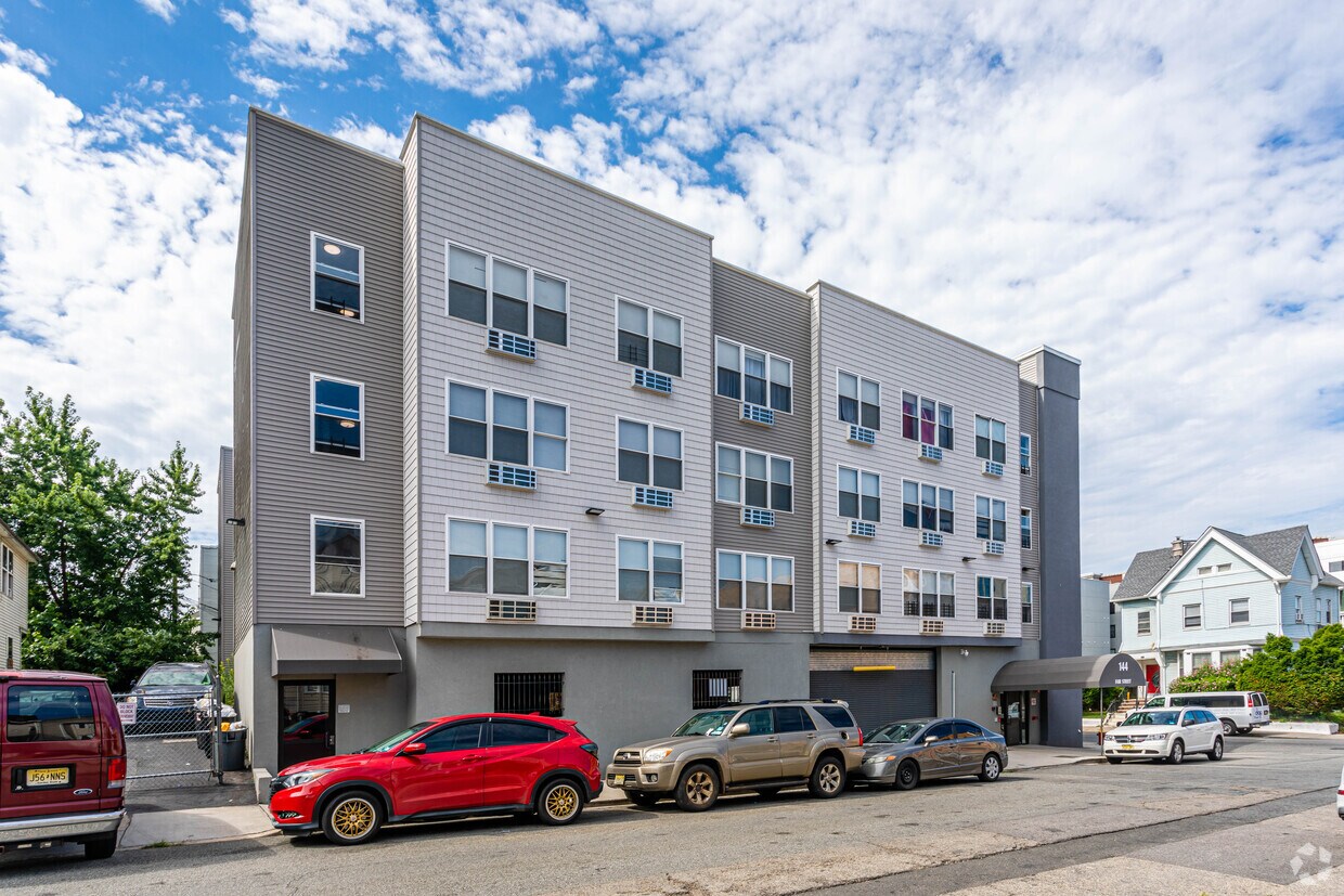 Foto principal - 144-150 Fair St