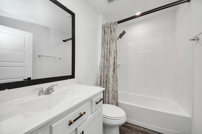 Foto del edificio - 8747 Cedar Elm Pass