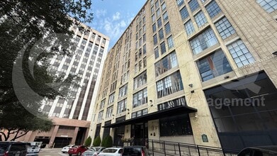 Building Photo - 1122 Jackson St