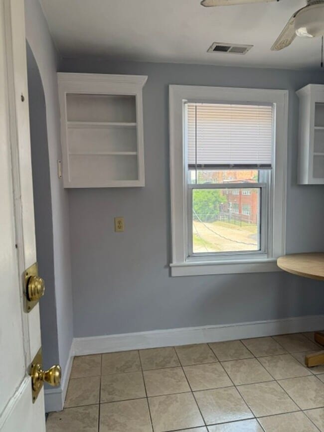 Photo - One Bedroom in Olde Town Portsmouth Apartment