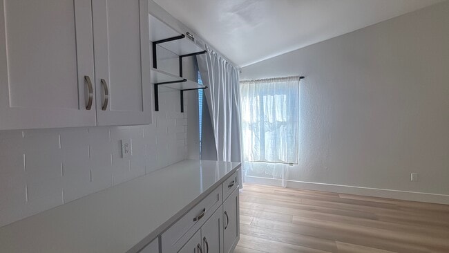 Building Photo - 7795 Canyon Point Ln