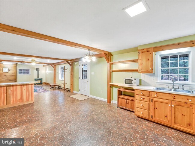 Building Photo - 97 Duck Hollow Ln