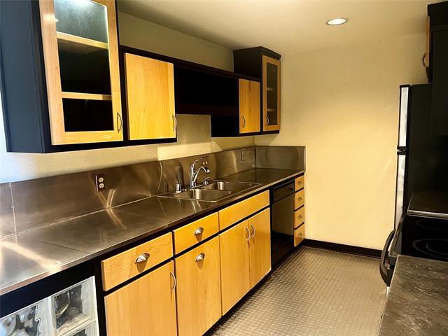Foto del edificio - 117 W Pecan St
