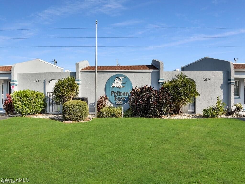 Primary Photo - 309 Cape Coral Pkwy W