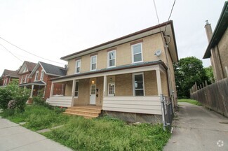Building Photo - 468 Bolivar St