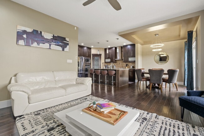 Photo du bâtiment - 199 Albany Dr NW