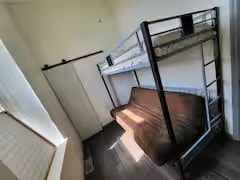 Foto del edificio - 401 E Jefferson St