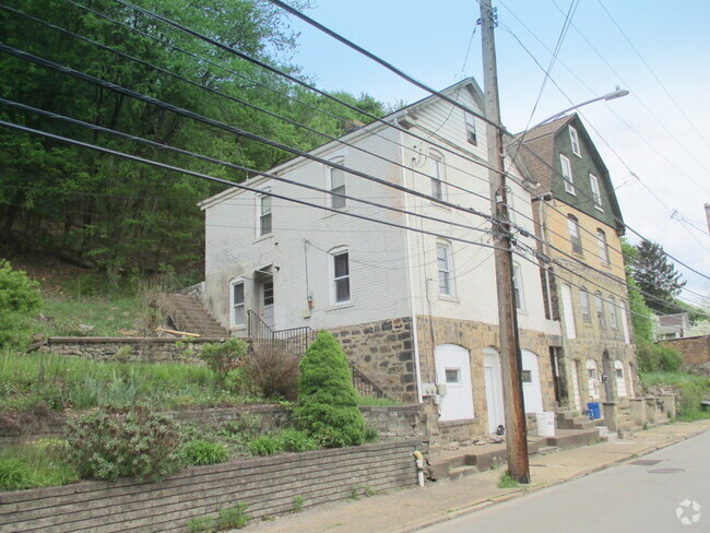 Building Photo - 316 Beaver St