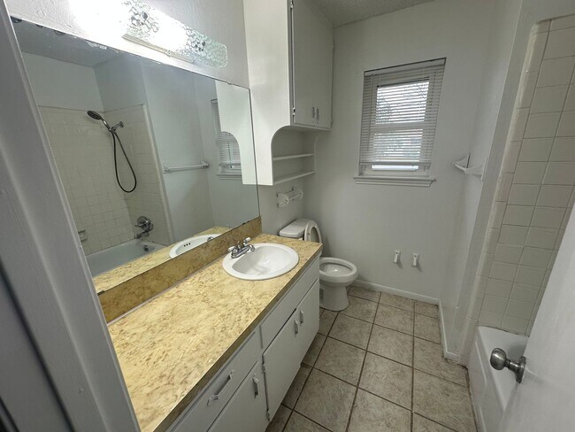 Building Photo - AVAILABLE NOW; APPLY TODAY AT OUR WEBSITE 2 WEEKS FREE!!!!!