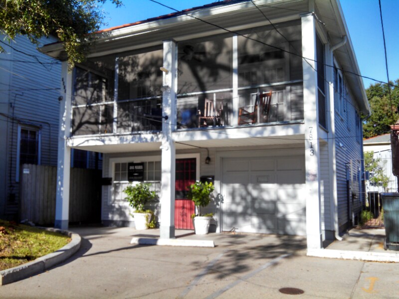 Primary Photo - 7813 Maple St