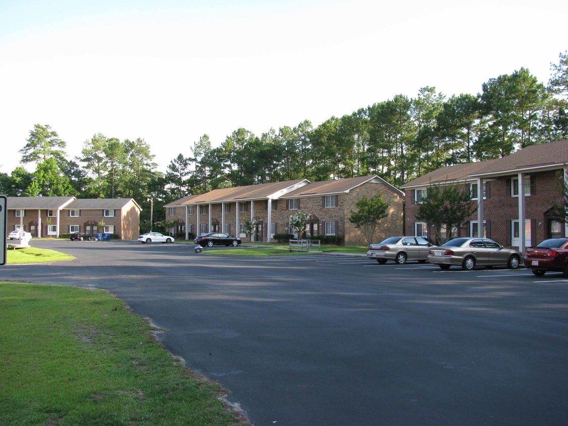 Building Photo - Coastal Townhomes